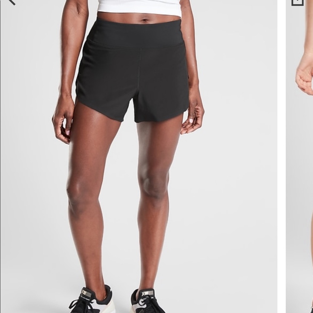 Athleta Run With It 3.5” Short Black